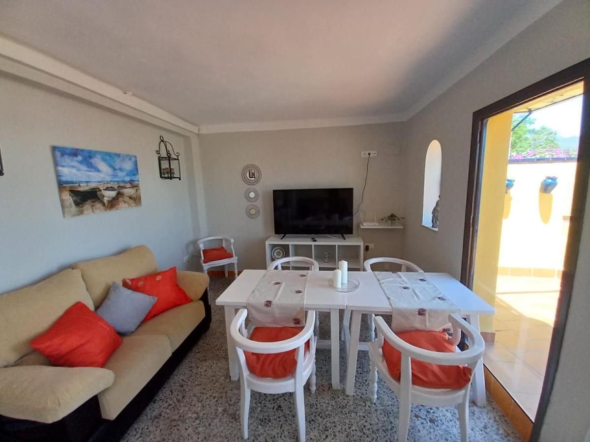 Casa Bueno Apartment Nerja Bagian luar foto